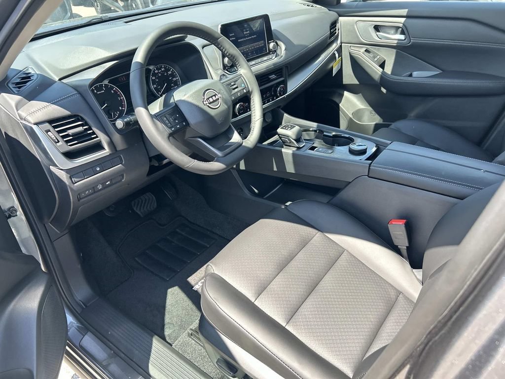 New 2026 Nissan Rogue Dark Armor AWD/4WD image 12