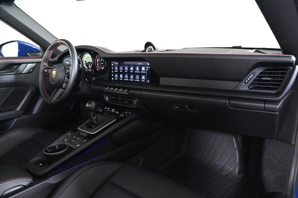 Used 2023 Porsche 911 Carrera GTS image 17