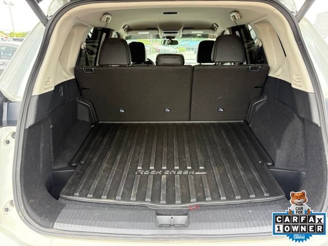 Used 2025 Nissan Rogue SV AWD/4WD image 27