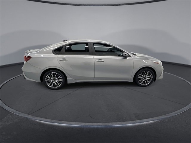 Used 2023 Kia Forte GT-Line image 9