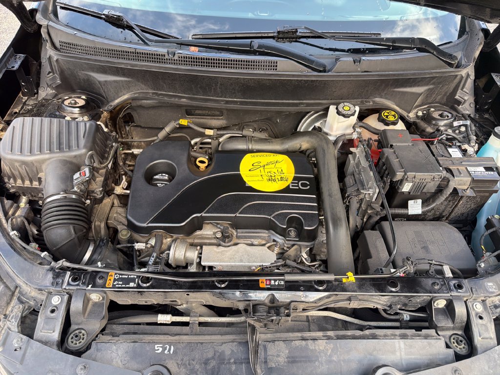 Used 2020 Chevrolet Equinox LT w/ Driver Convenience Package FWD image 27