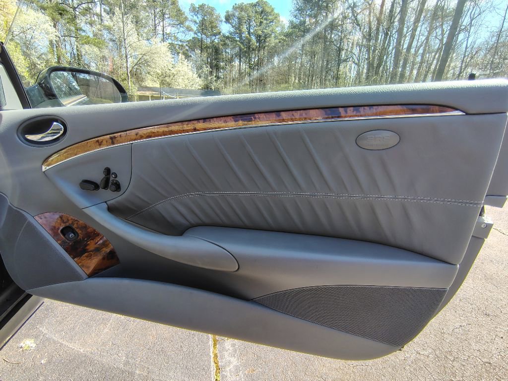 Used 2007 Mercedes-Benz CLK 350 Coupe image 20