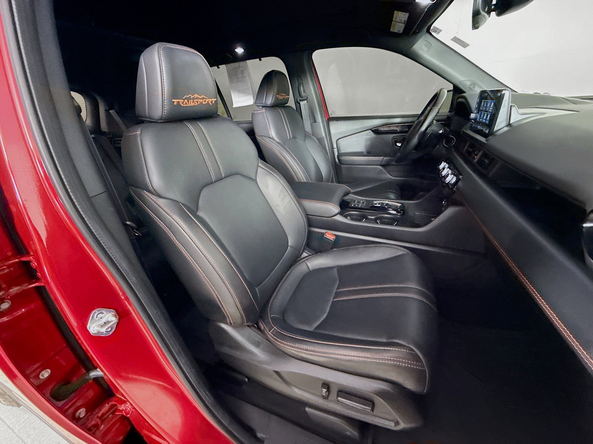 Certified 2024 Honda Pilot TrailSport image 36