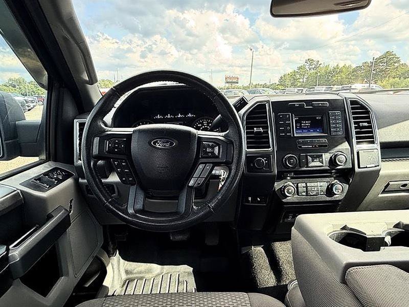 Used 2015 Ford F150 XLT w/ Equipment Group 301A Mid RWD image 30