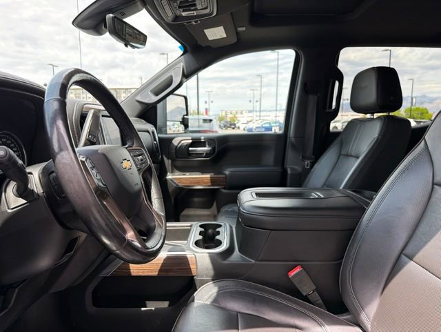 Used 2020 Chevrolet Silverado 1500 High Country w/ Technology Package AWD/4WD image 20