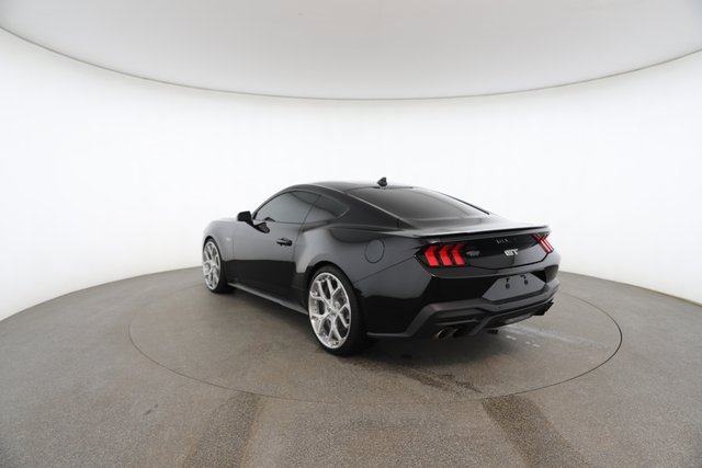 Used 2025 Ford Mustang GT Premium image 11