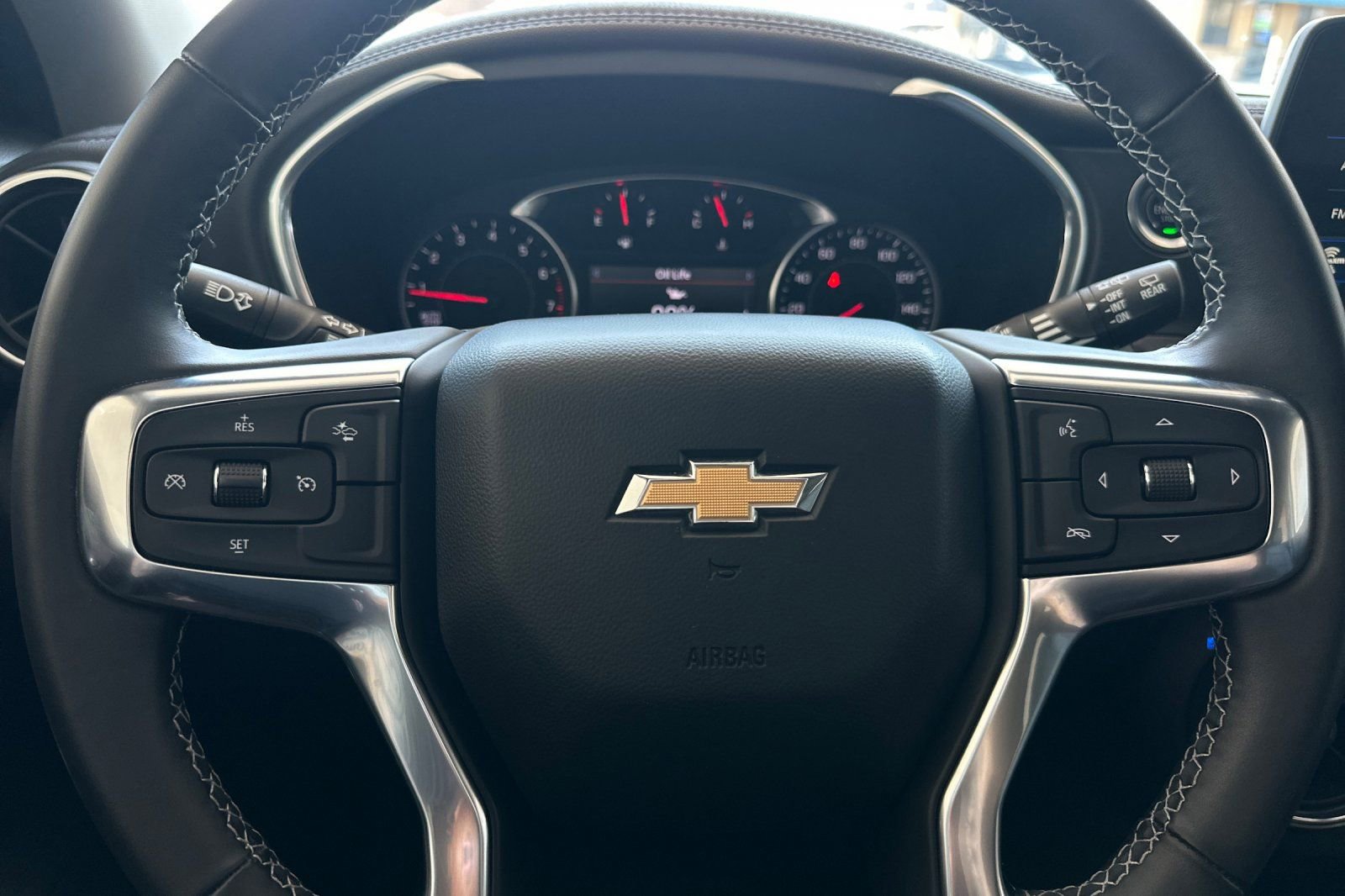 Used 2024 Chevrolet Blazer LT FWD image 22