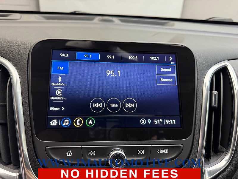 Used 2022 Chevrolet Equinox LT FWD image 22