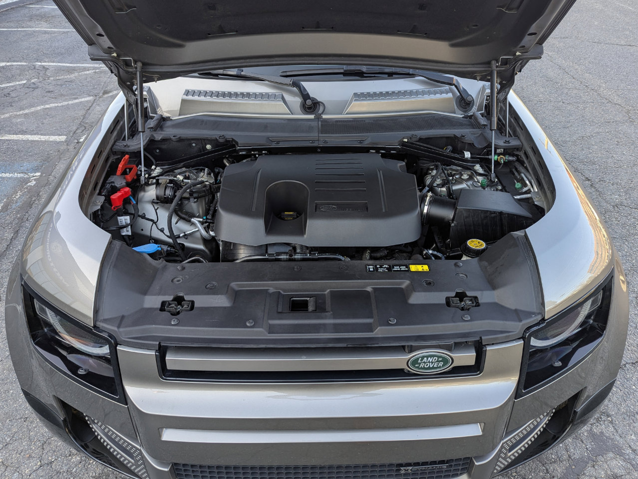 Used 2023 Land Rover Defender 110 X-Dynamic SE image 53