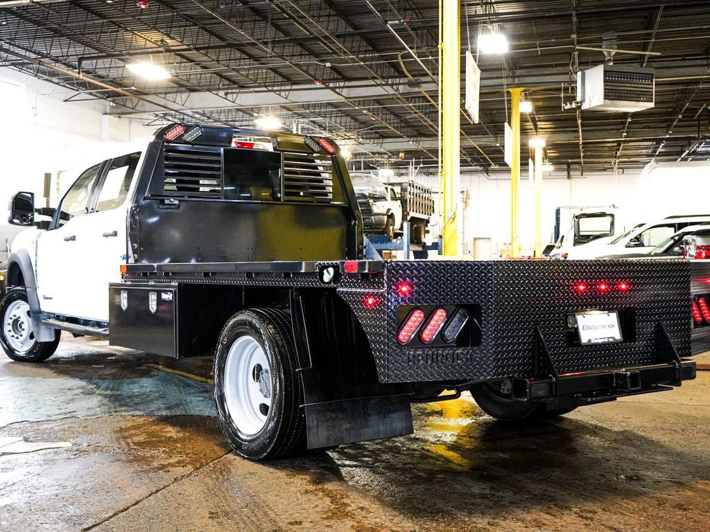 Used 2025 Ford F550 4x4 Crew Cab w/ XLT Value Package image 4