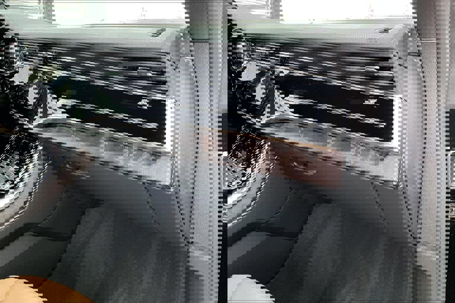 Used 2023 Audi Q8 Premium w/ Black Optic Package image 19