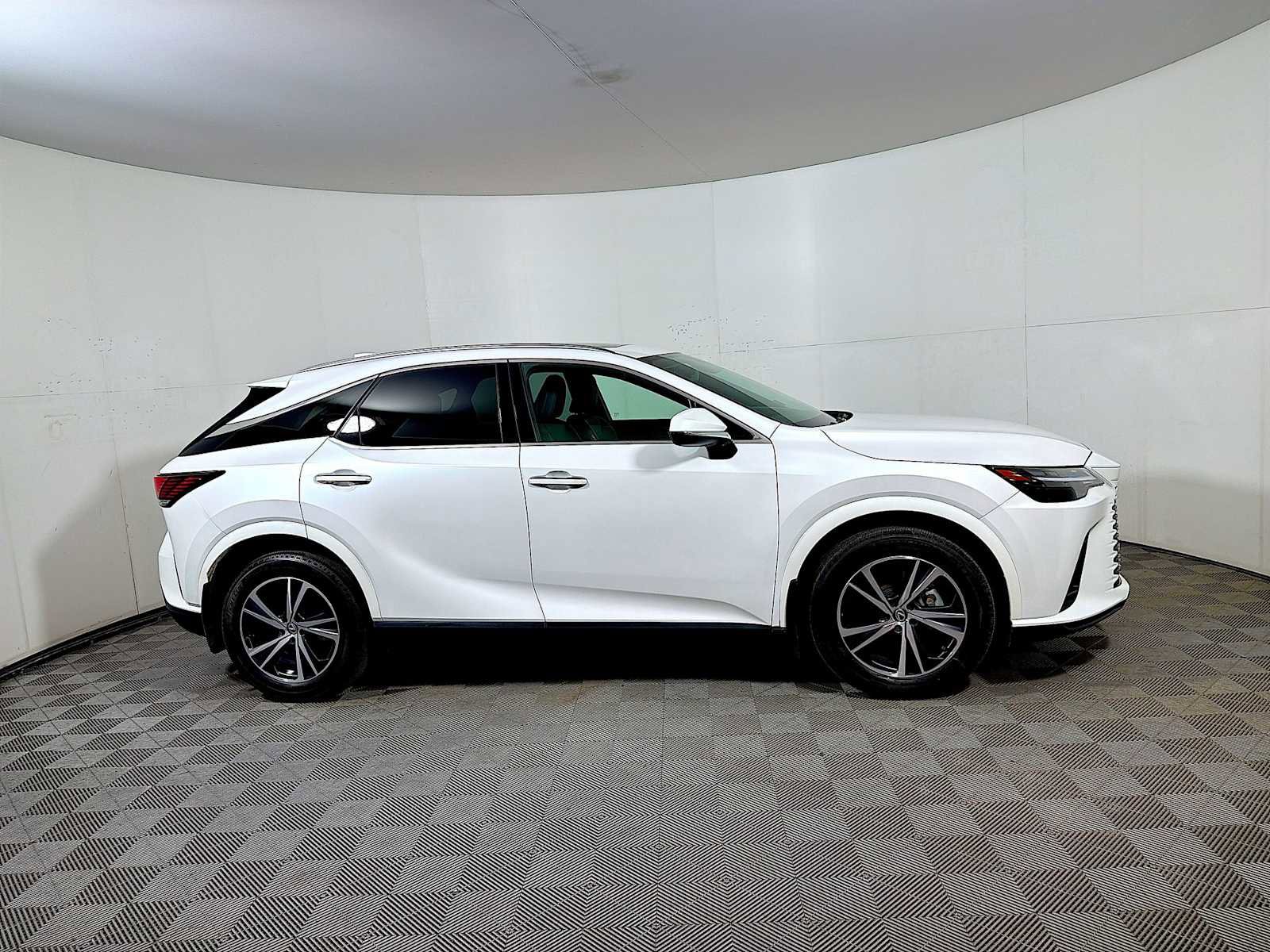 Used 2024 Lexus RX 350 Premium AWD/4WD image 7