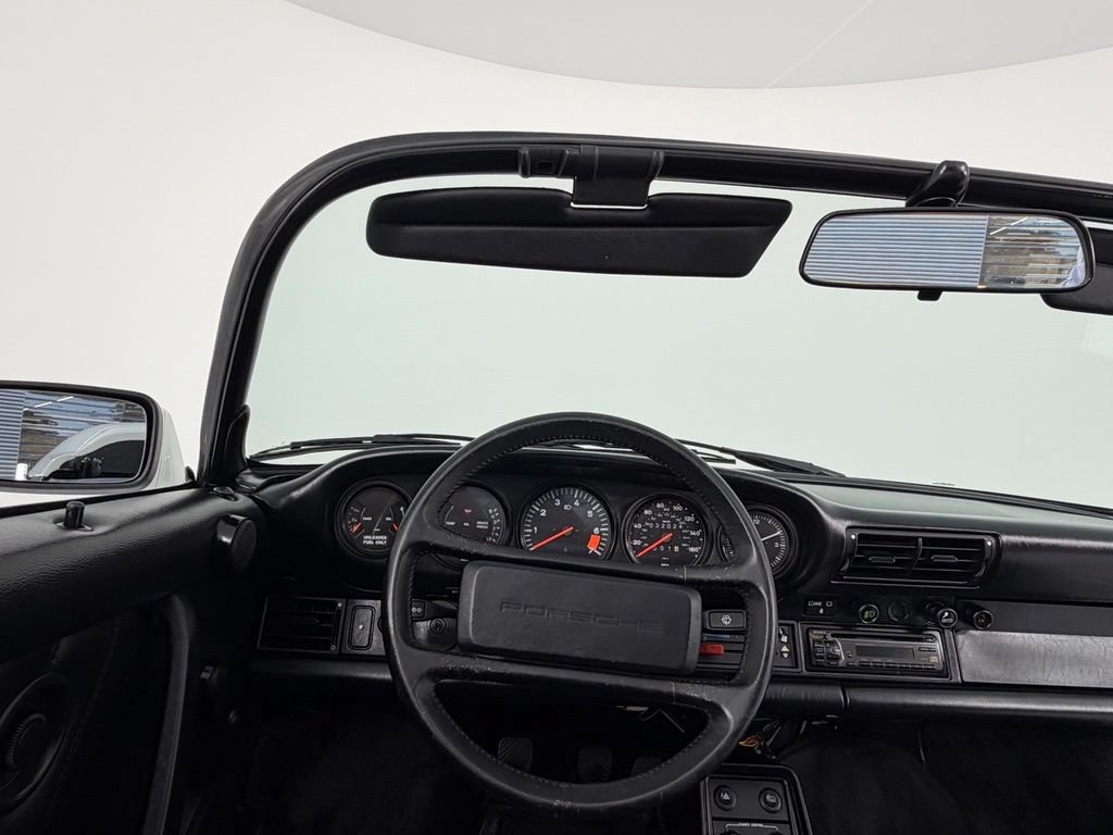 Used 1989 Porsche 911 Speedster RWD image 17