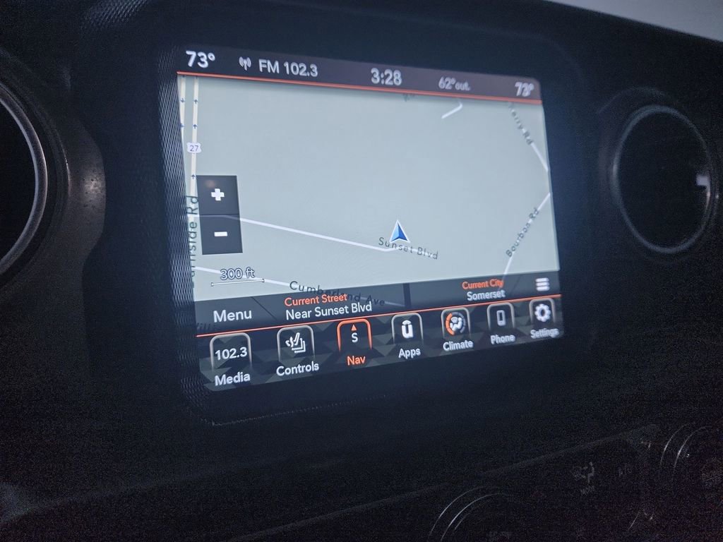 Used 2020 Jeep Gladiator Rubicon AWD/4WD image 18