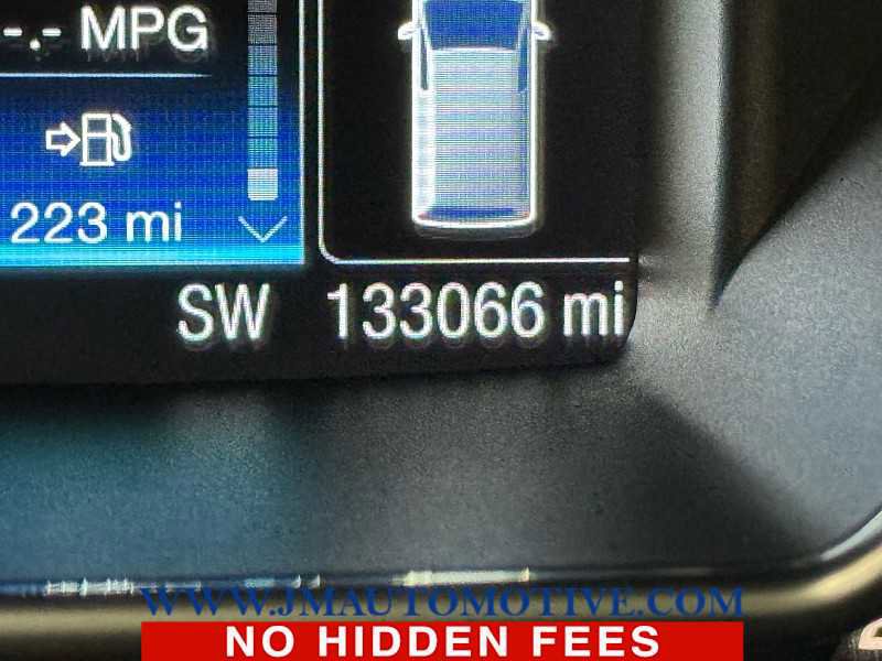 Used 2017 Ford Transit Connect XLT image 21