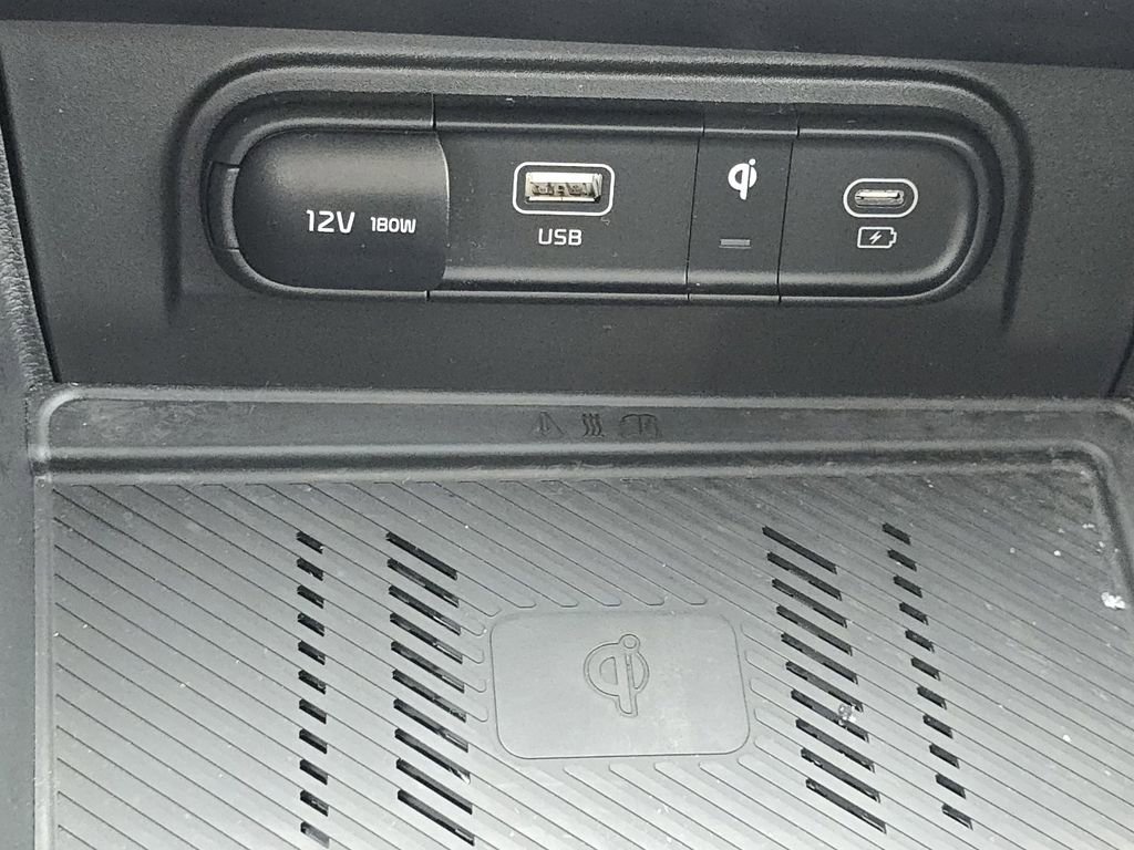 Used 2024 Kia Sportage SX image 33