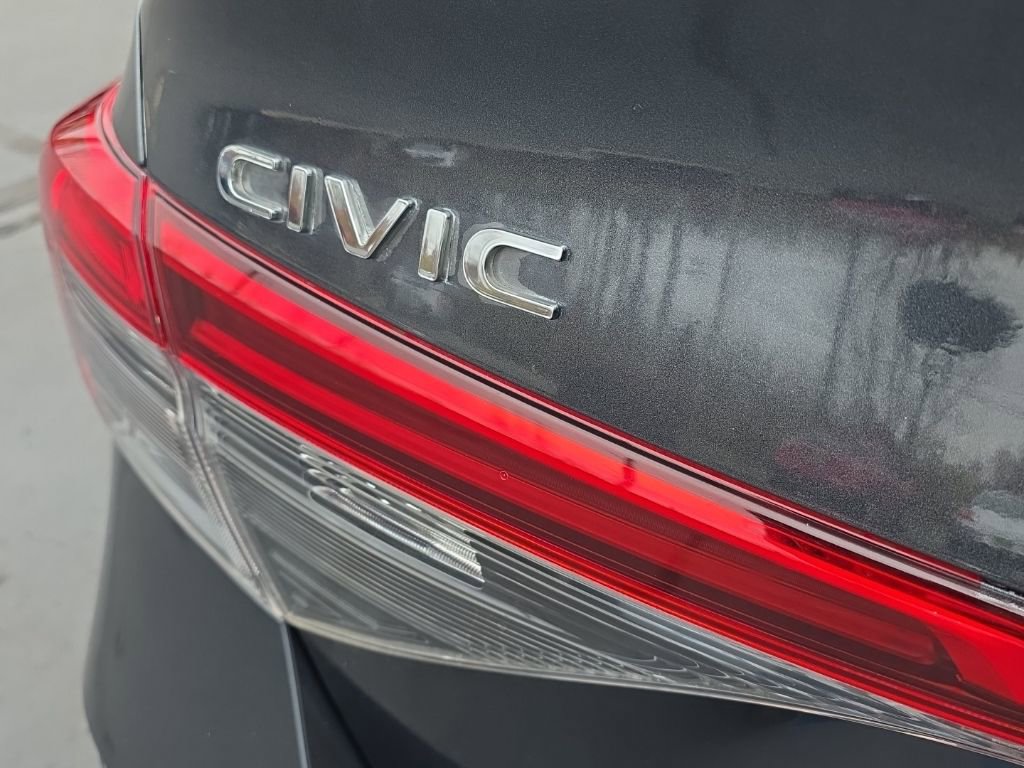 Used 2022 Honda Civic LX image 7