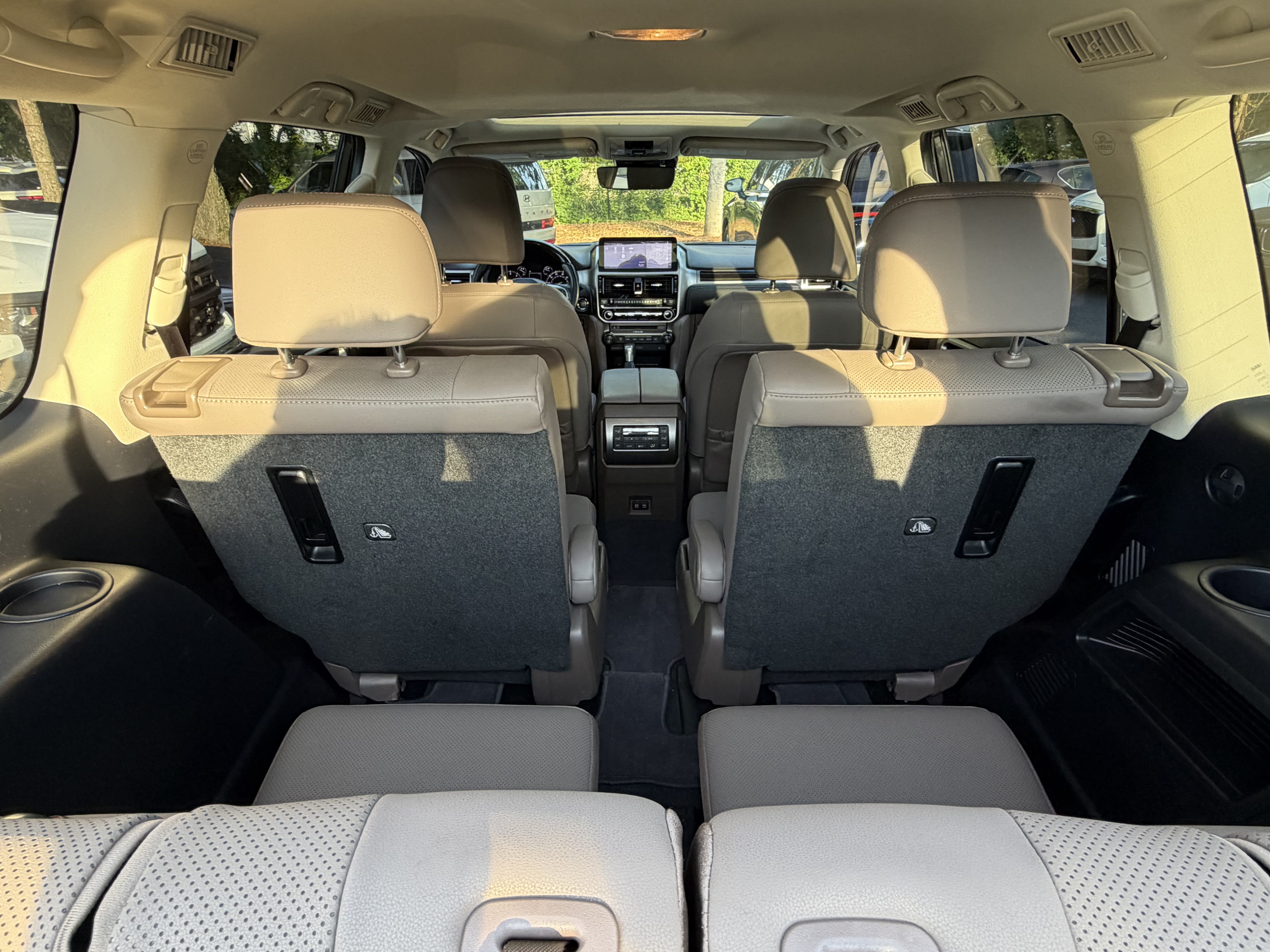 Certified 2023 Lexus GX 460 Premium w/ Accessory Package AWD/4WD image 37