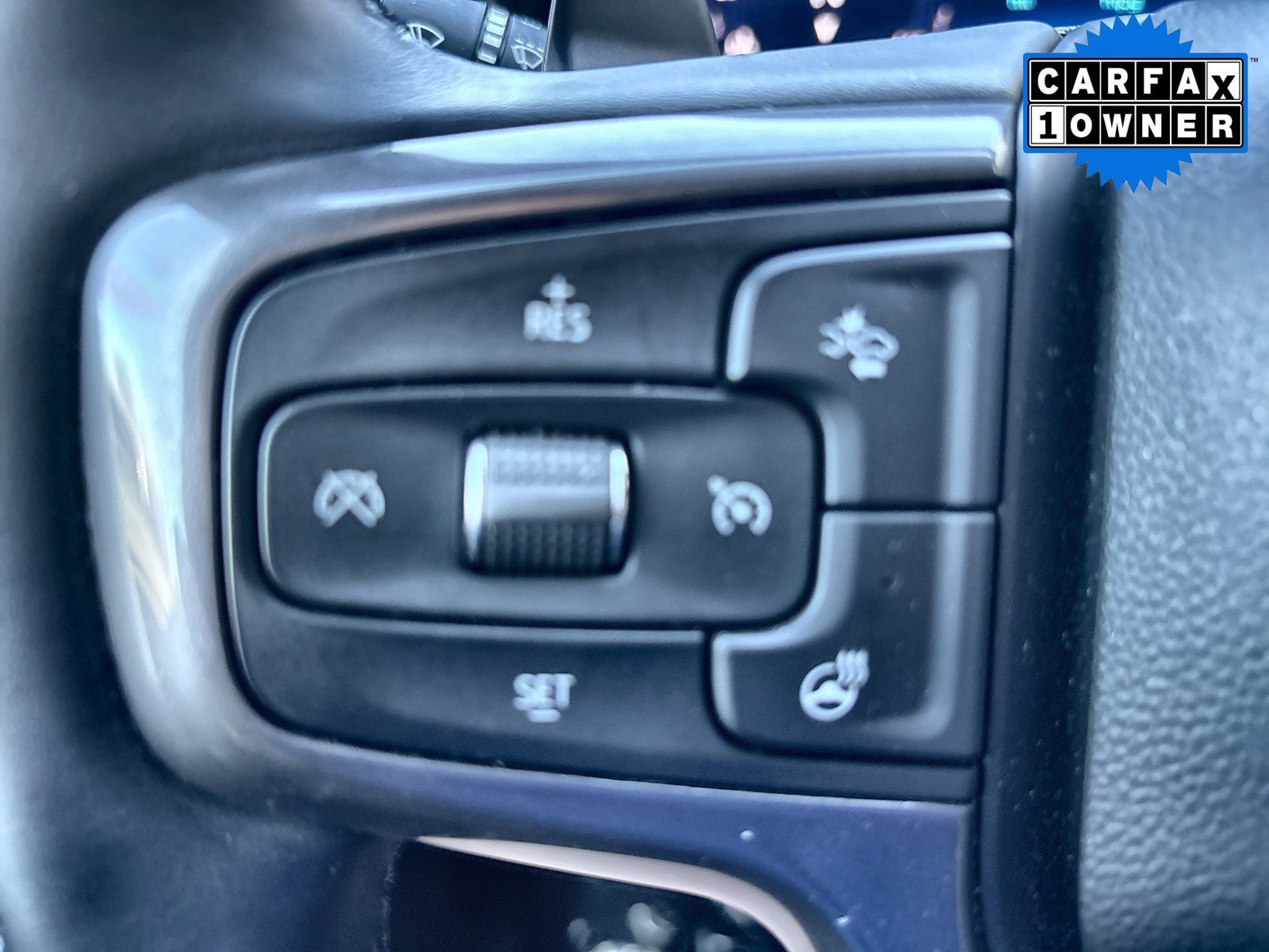 Used 2024 Chevrolet Silverado 1500 ZR2 w/ Technology Package image 19