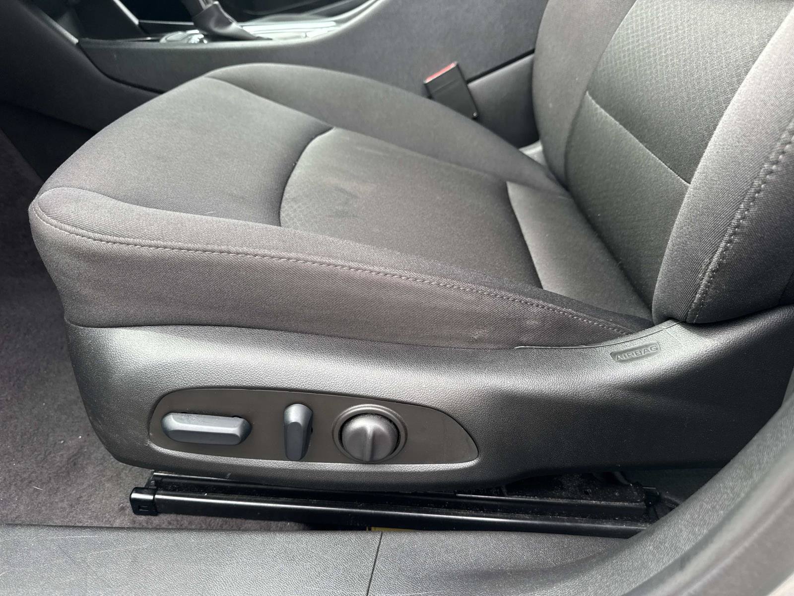 Used 2025 Chevrolet Malibu LT FWD image 17