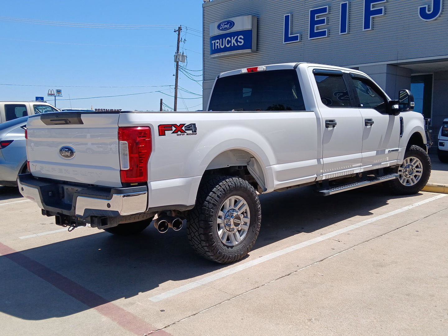 Used 2019 Ford F350 XLT w/ XLT Value Package AWD/4WD image 7
