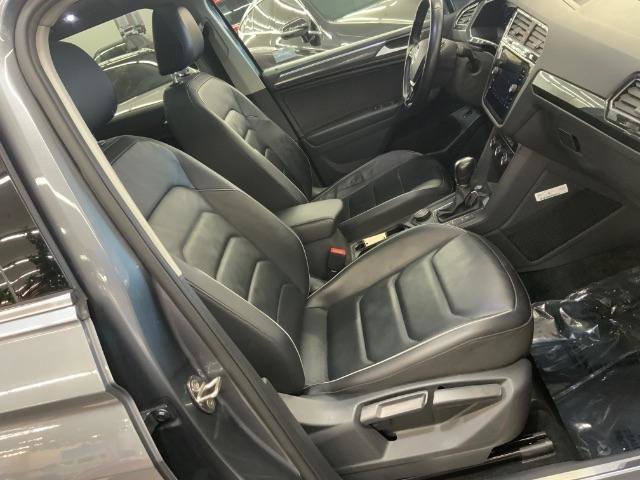 Used 2019 Volkswagen Tiguan SEL Premium image 16