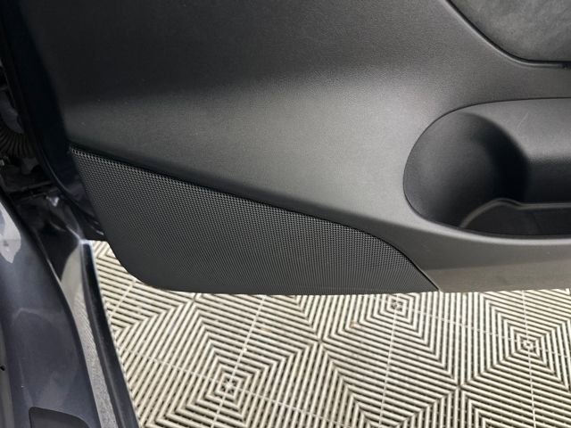 Used 2022 Tesla Model 3 image 28