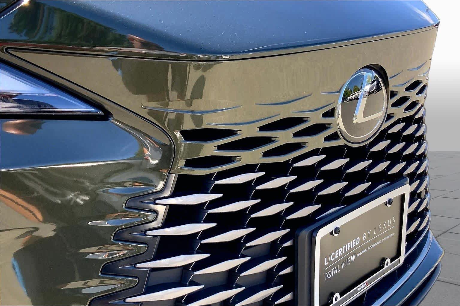 Used 2024 Lexus RX 350 Premium w/ Cold Area Package AWD/4WD image 30