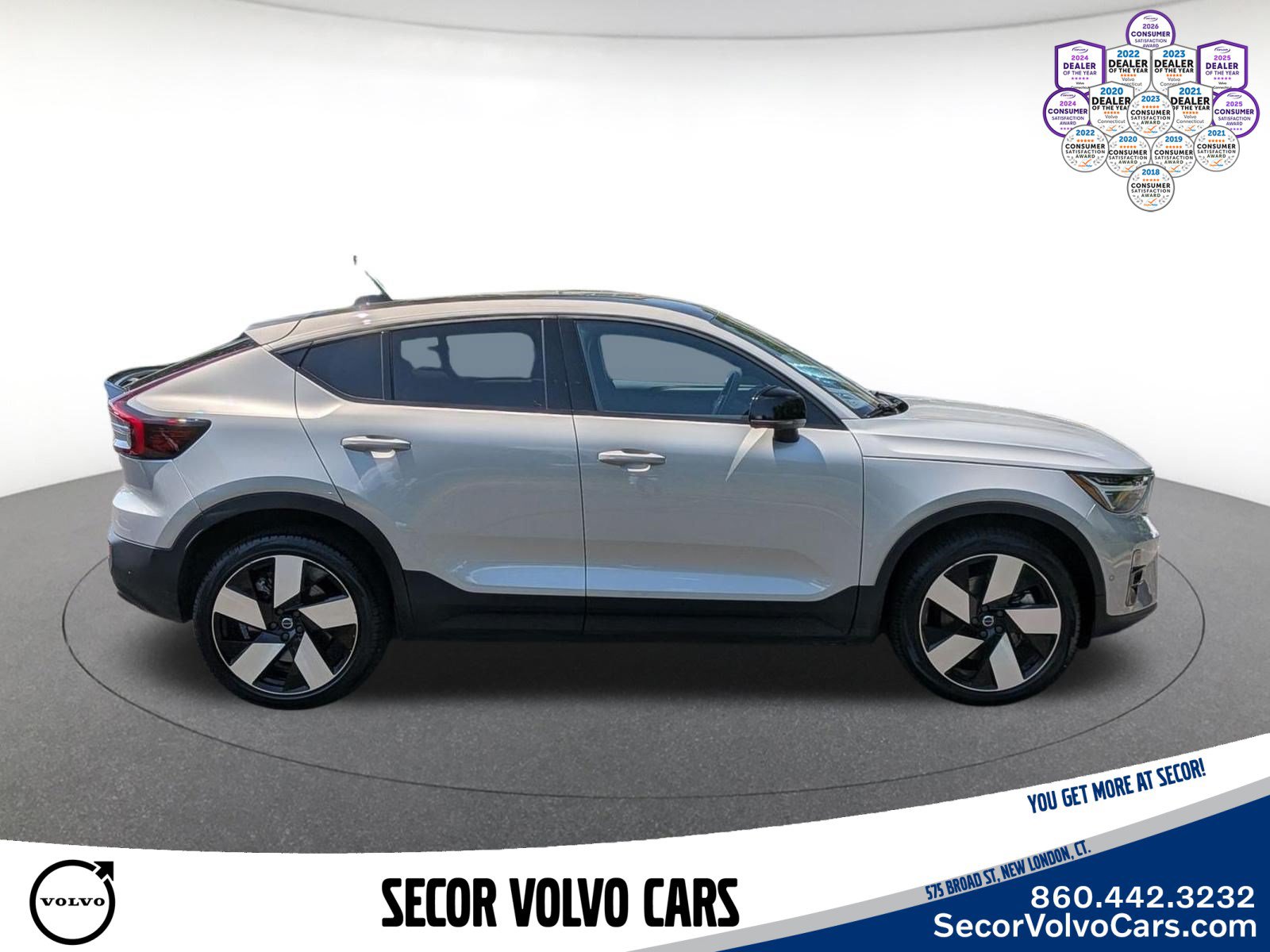 Used 2023 Volvo C40 P8 Recharge Ultimate w/ Protection Package Premier AWD/4WD image 5