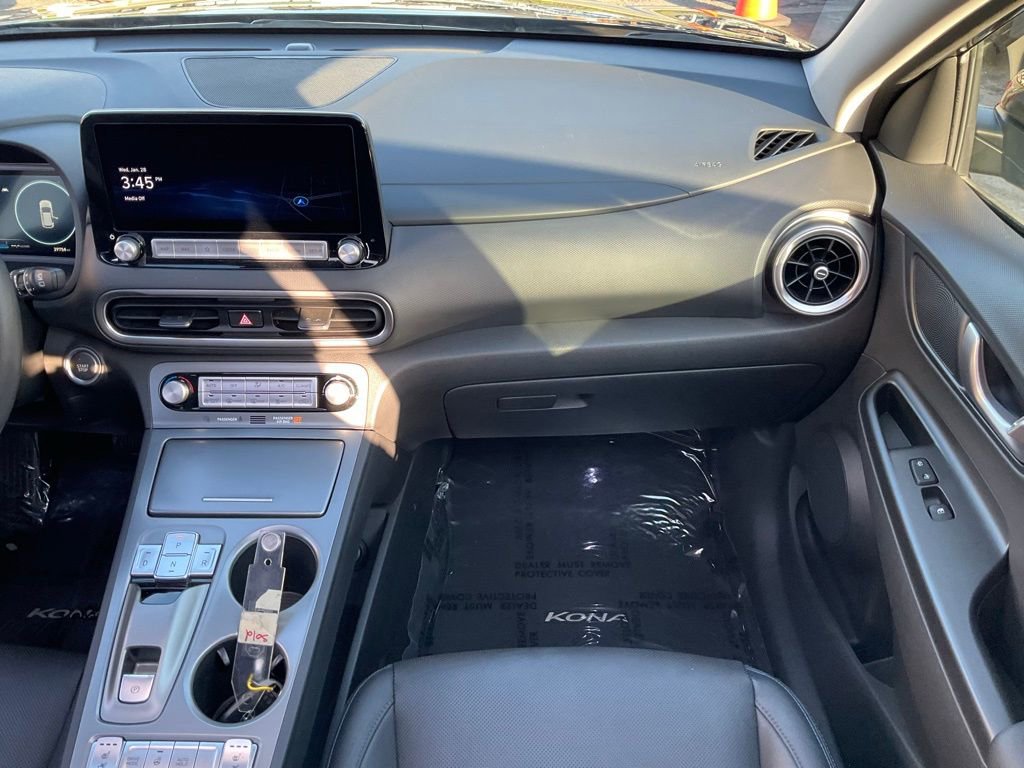 Used 2022 Hyundai Kona Limited w/ Cargo Package image 56