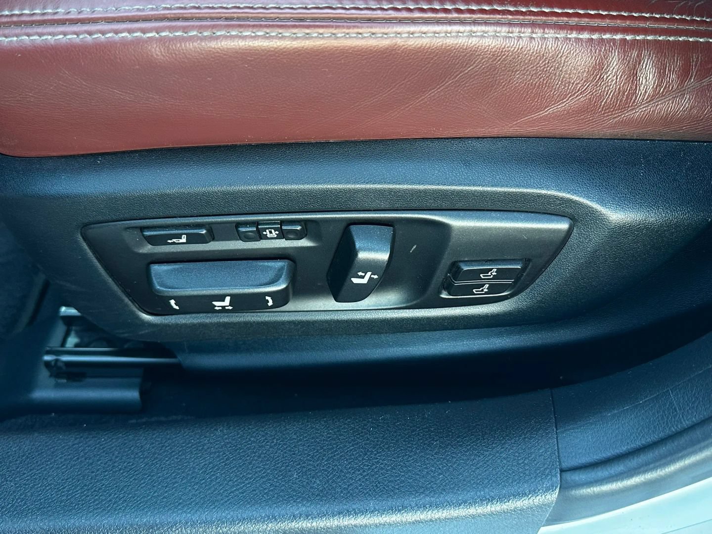 Used 2014 Lexus GS 350 w/ F Sport Package RWD image 13