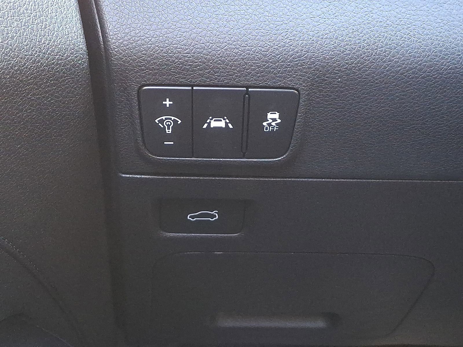 Used 2024 Kia K5 GT-Line image 29