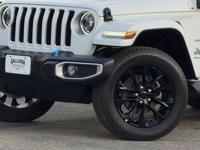 Used 2023 Jeep Wrangler Unlimited Sahara AWD/4WD image 8