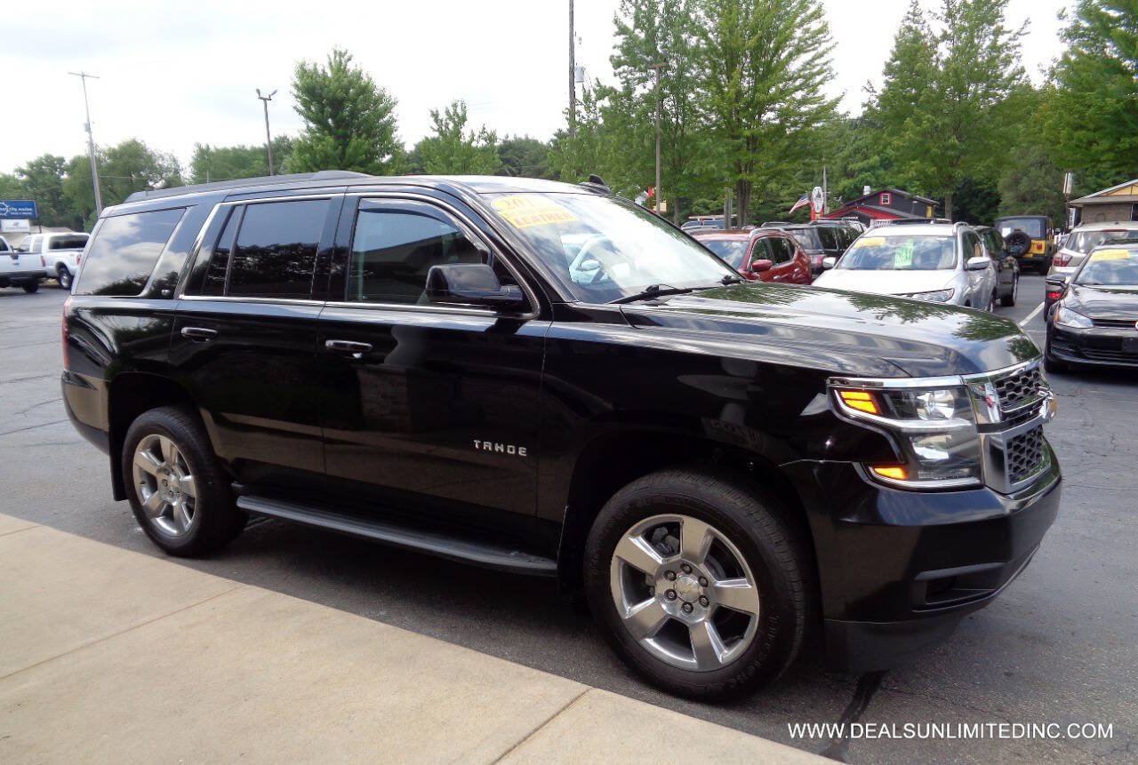 Used 2017 Chevrolet Tahoe LT AWD/4WD image 2