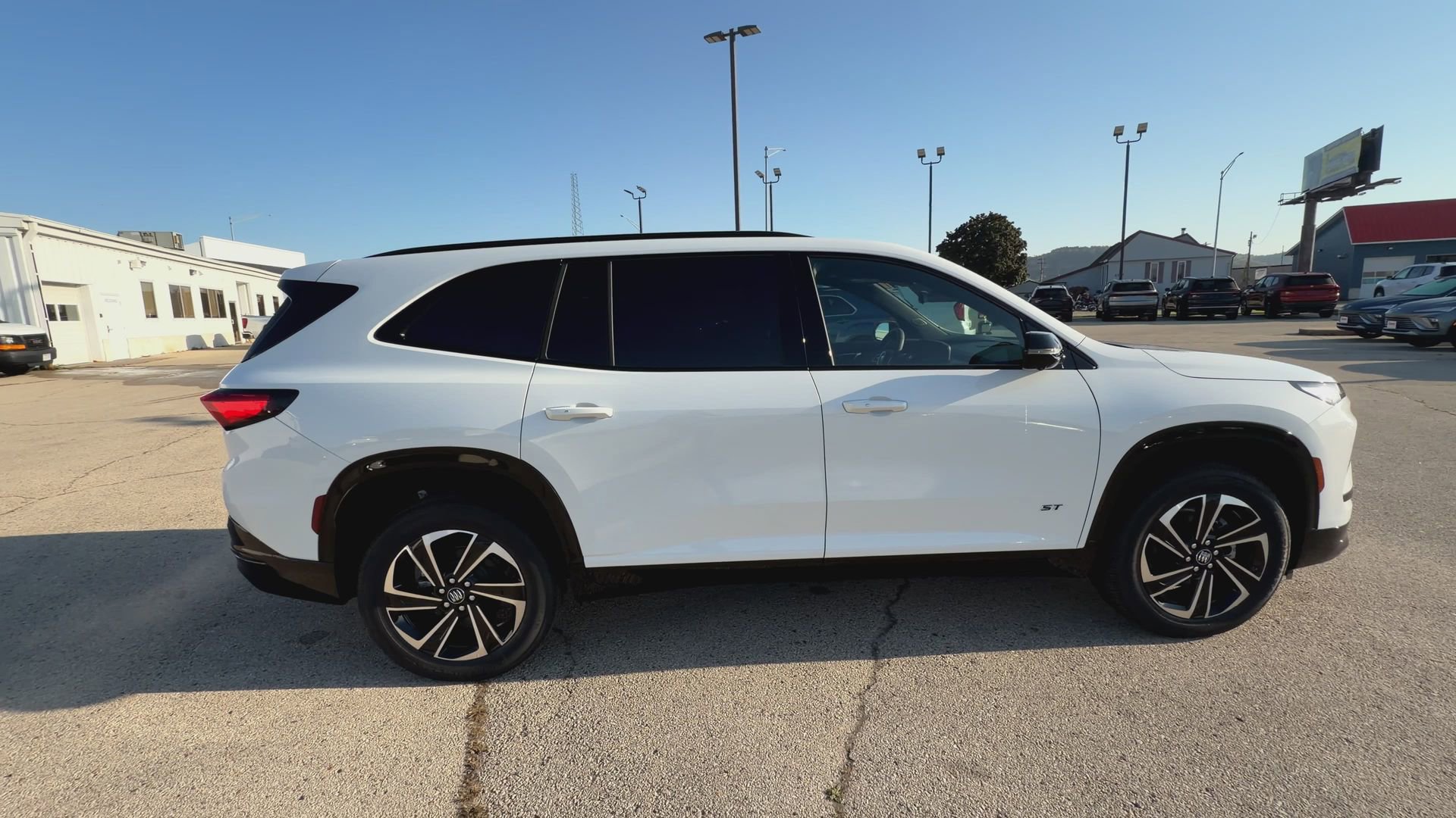 New 2026 Buick Enclave Sport Touring w/ Power Package image 9