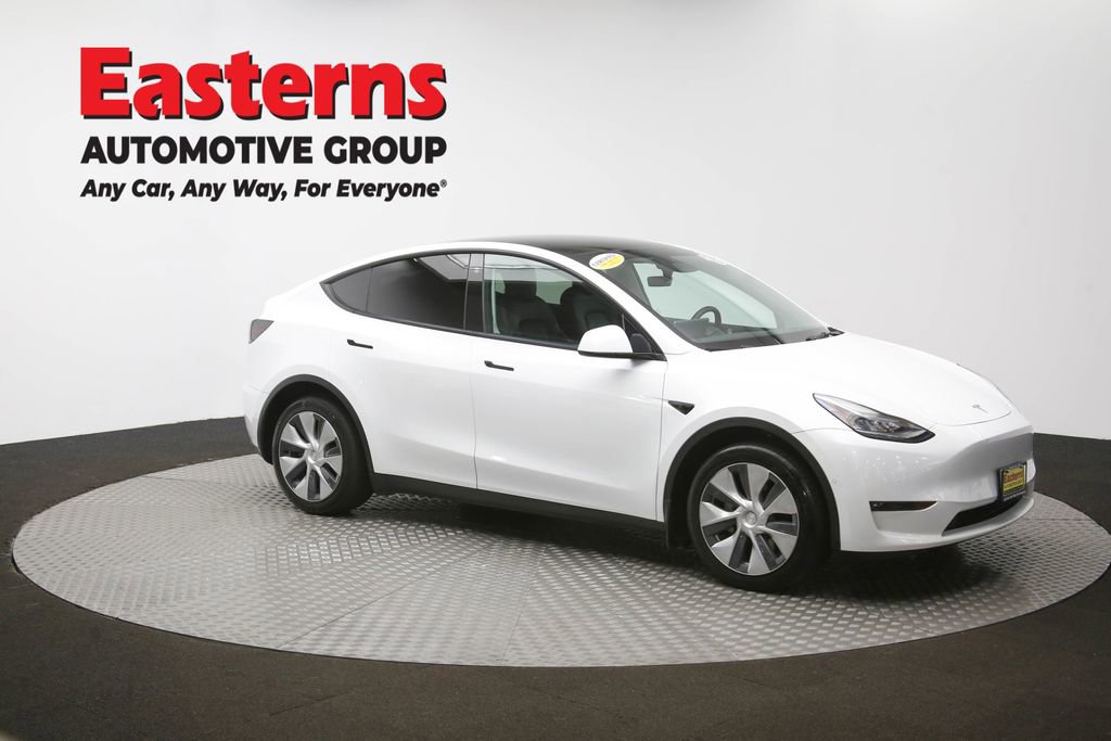 Used 2022 Tesla Model Y Long Range image 46