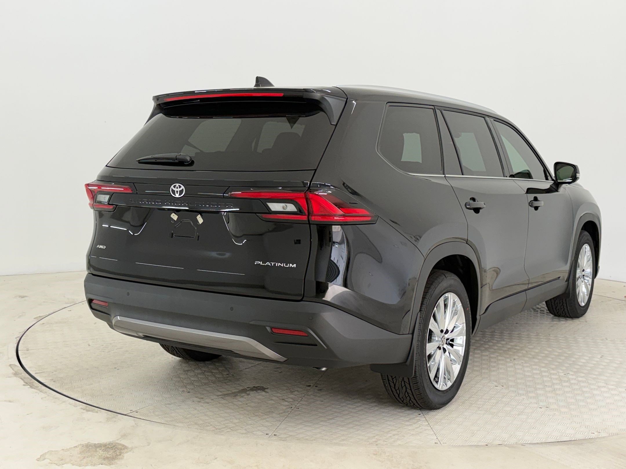 Used 2026 Toyota Grand Highlander Platinum image 8