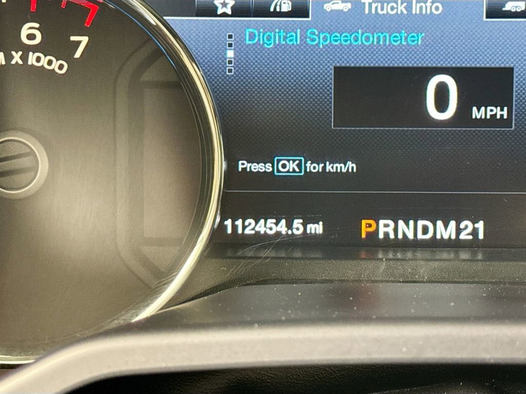 Used 2015 Ford F150 Lariat RWD image 12