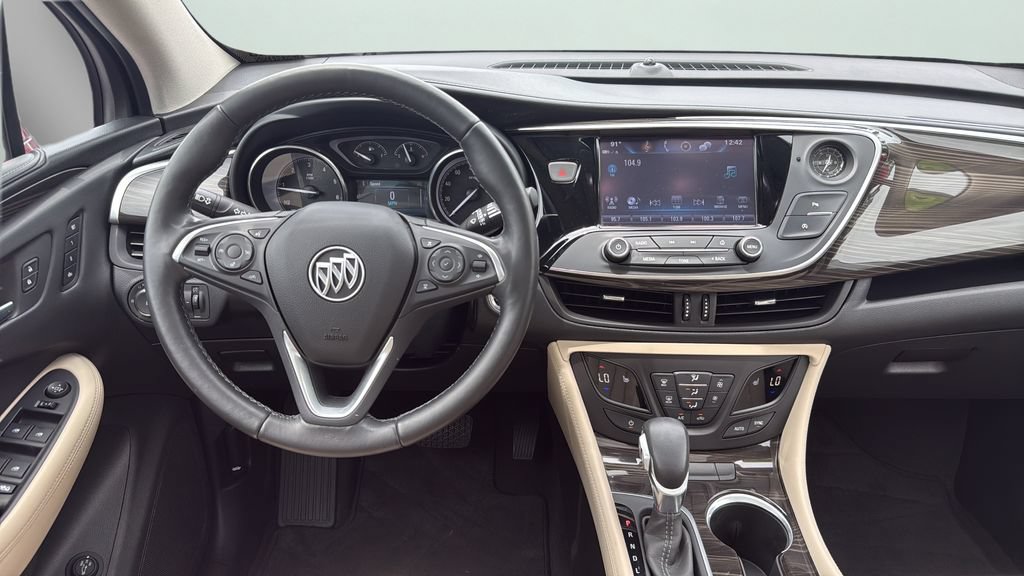 Used 2020 Buick Envision Essence FWD image 19