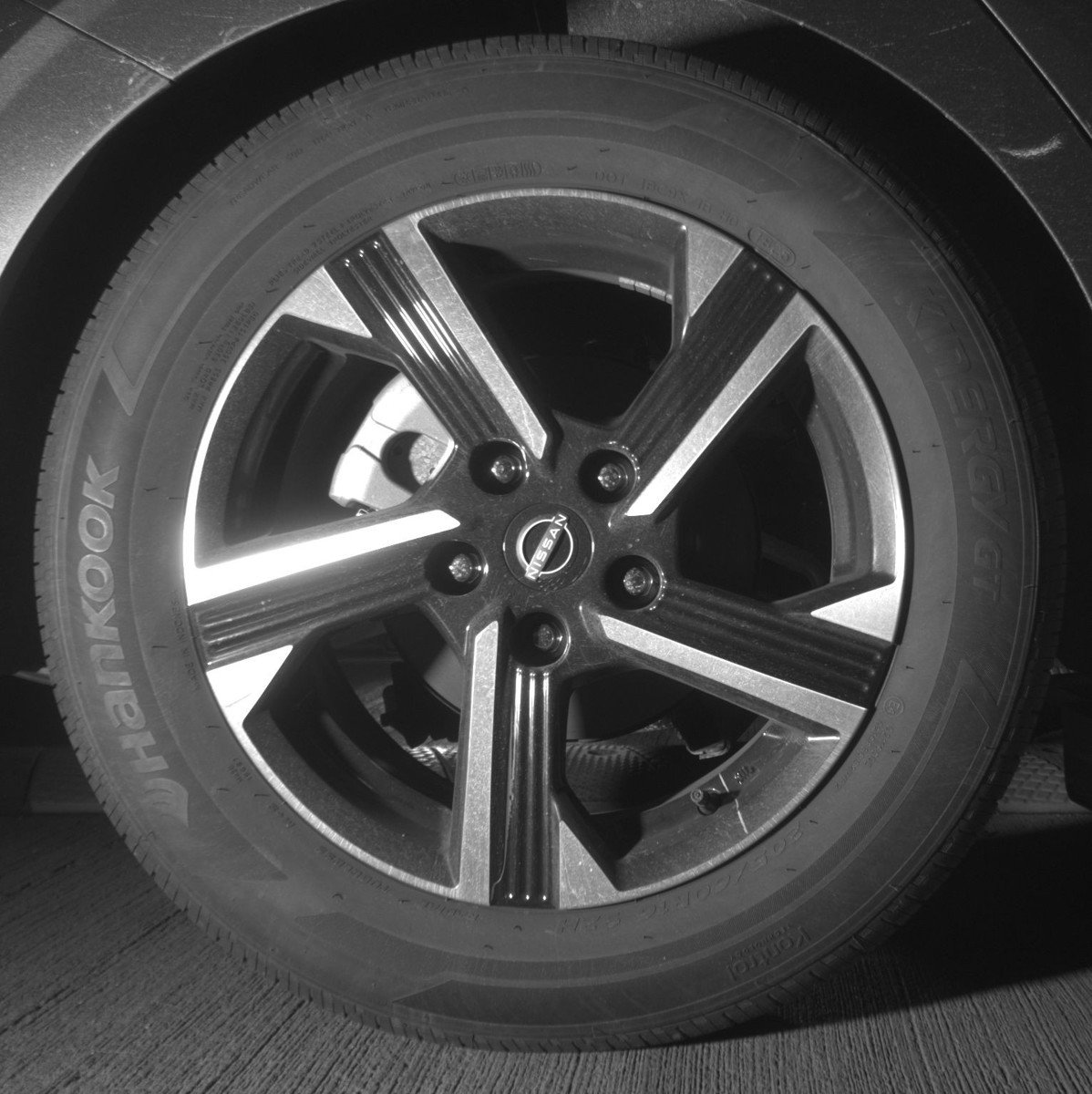 Used 2025 Nissan Sentra SV image 15