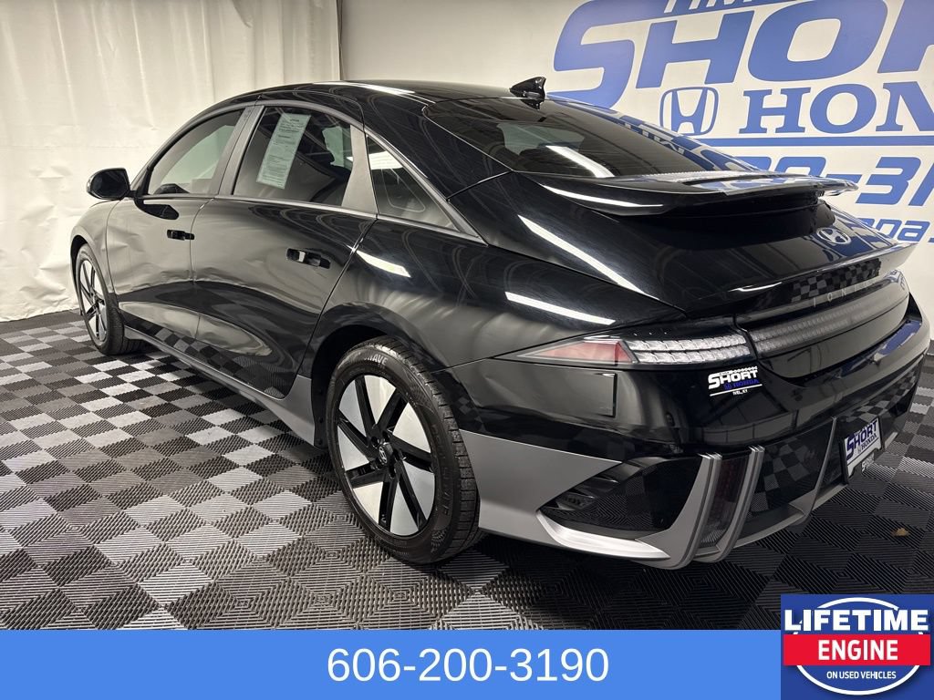Used 2023 Hyundai Ioniq 6 SE RWD image 10