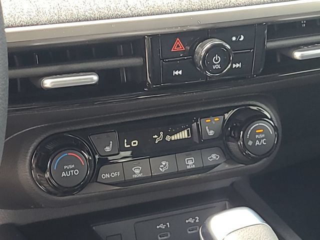 New 2026 Nissan Kicks SV w/ Cold Weather Package FWD image 17