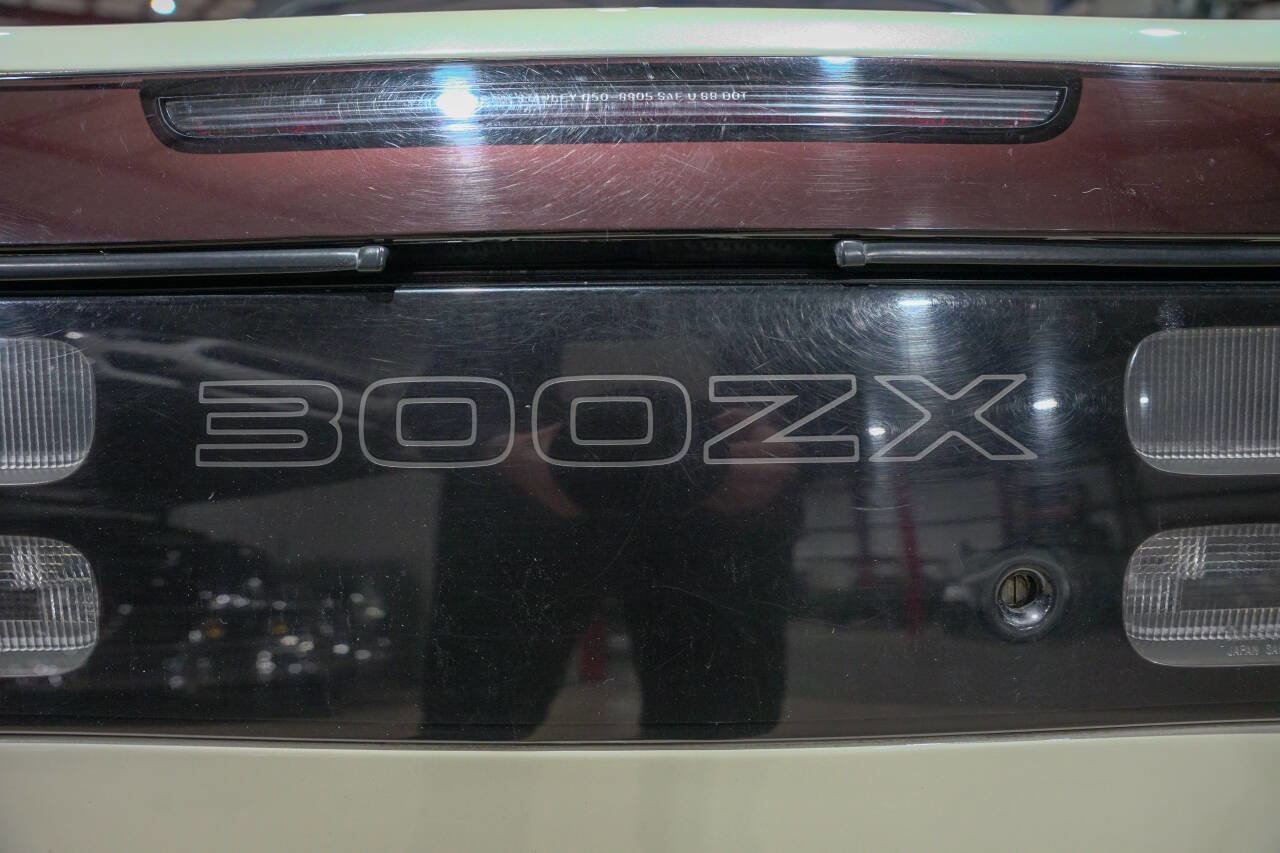 Used 1993 Nissan 300ZX Convertible RWD image 34