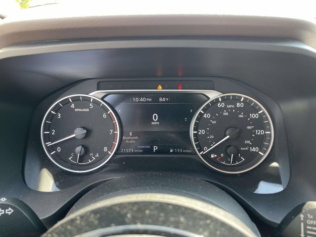 Used 2023 Nissan Rogue SV FWD image 21