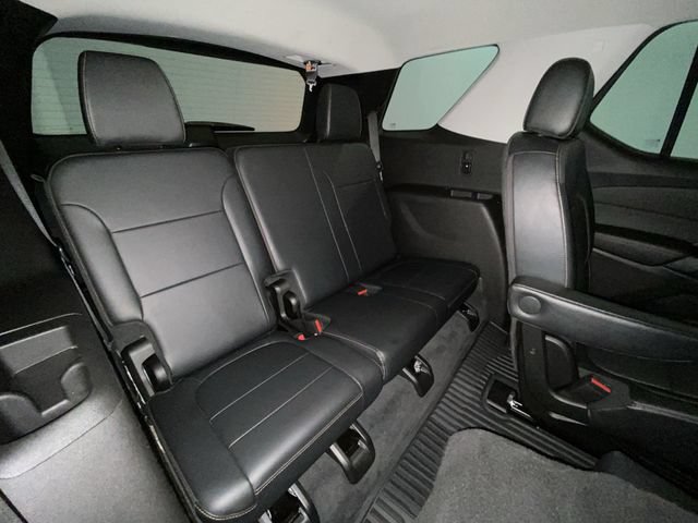 Used 2019 Chevrolet Traverse Premier w/ Driver Confidence II Package FWD image 23