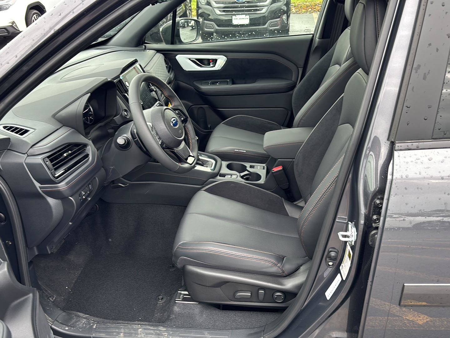 New 2025 Subaru Forester Touring AWD/4WD image 12