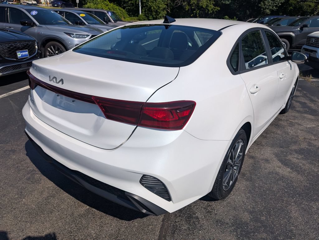 Used 2023 Kia Forte LXS FWD image 8