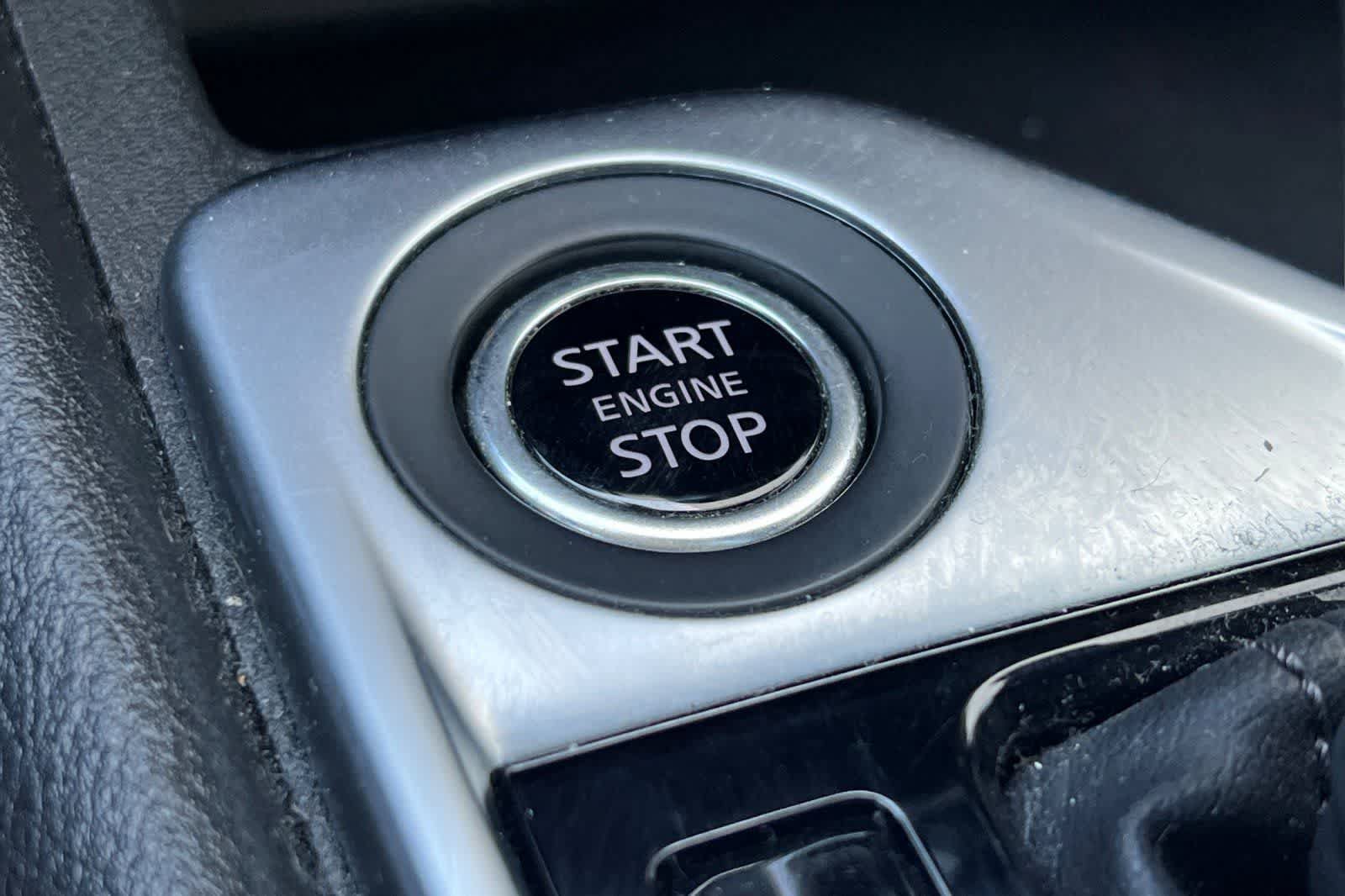 Certified 2023 Nissan Sentra SV FWD image 23