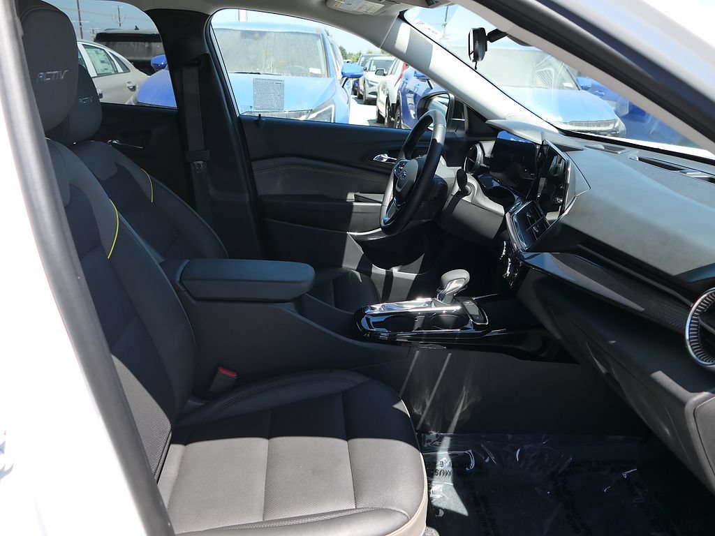 Used 2026 Chevrolet Trax ACTIV FWD image 26
