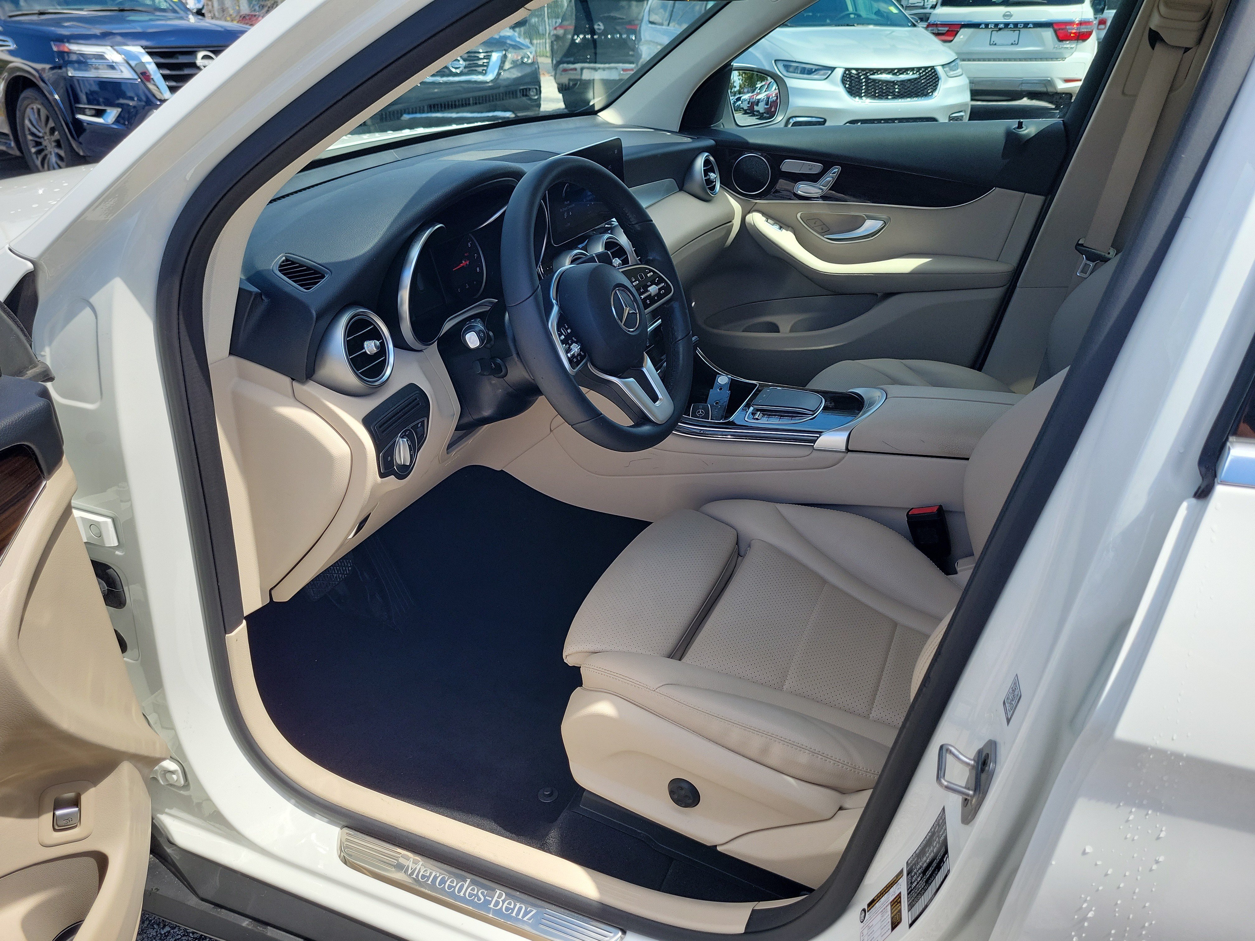 Used 2022 Mercedes-Benz GLC 300 image 14